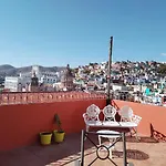 Casa Chelito Con Terraza