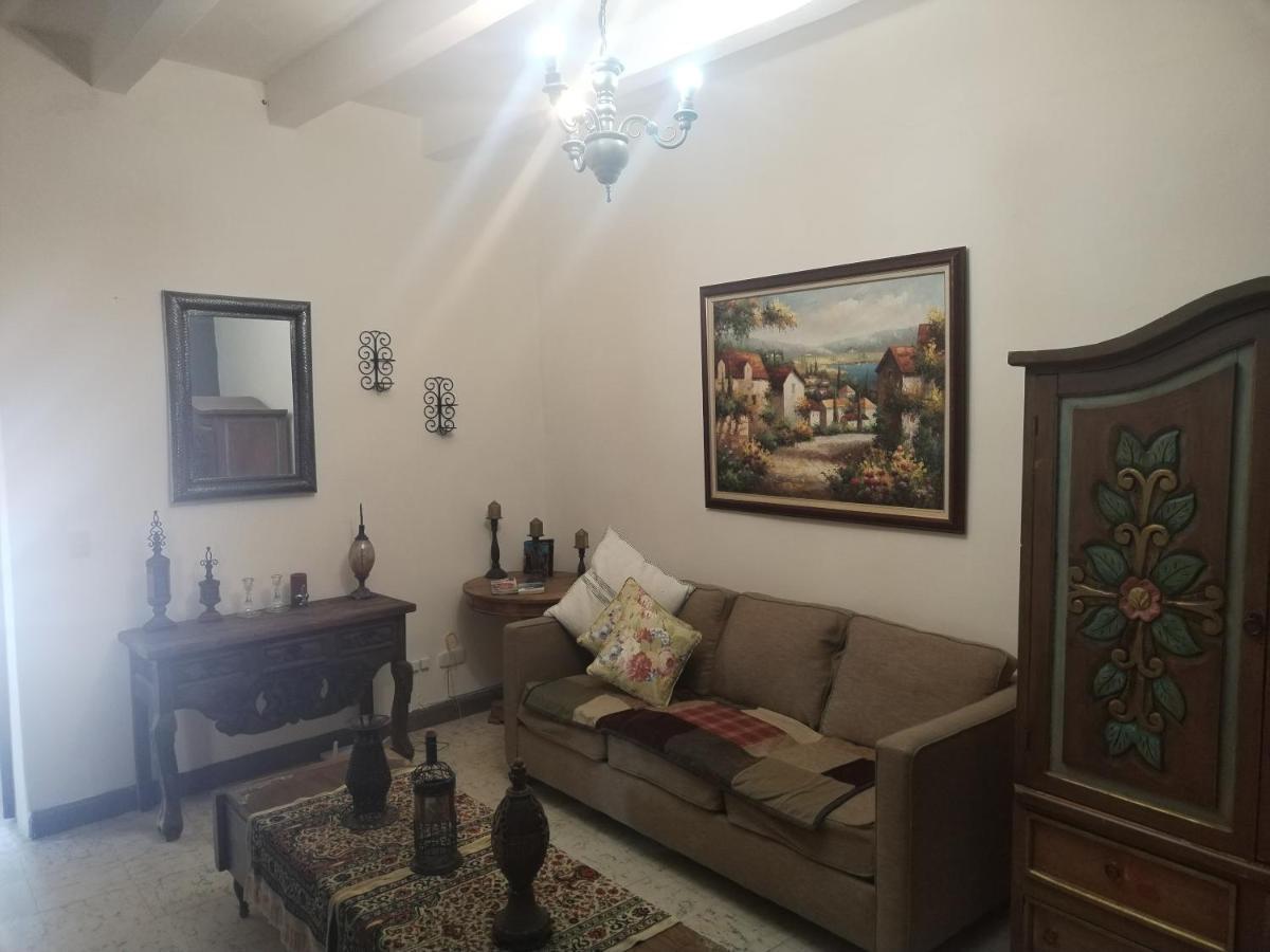 Casa Chelito Con Terraza *